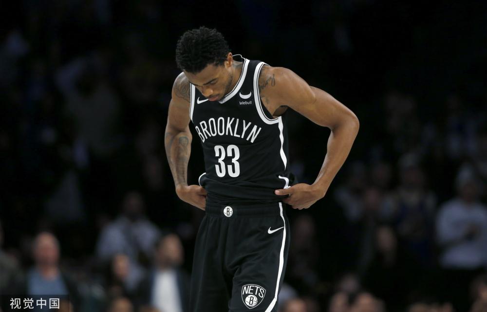 于在年轻球 于在年轻球