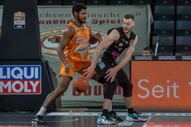 给年轻一代 给年轻一代